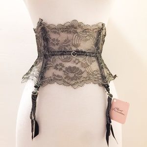 NWT Agent Provocateur "Rochelle" Waspie size 4